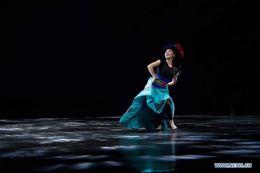 CHINA-YUNNAN-KUNMING-DANCE-ETHNIC GROUPS (CN)