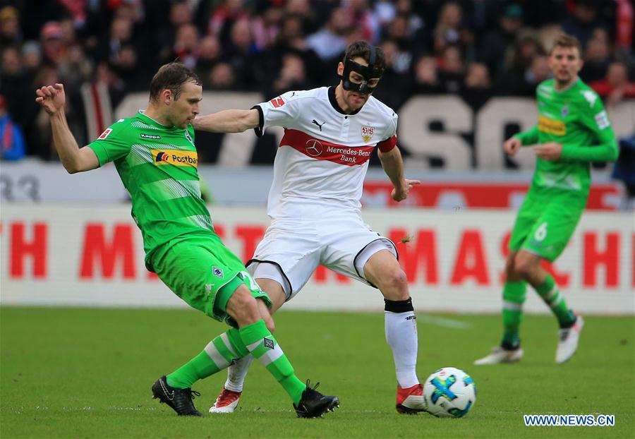 (SP)GERMANY-STUTTGART-SOCCER-BUNDESLIGA-STUTTGART VS MOENCHENGLADBACH