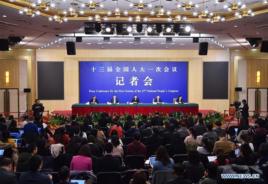 (TWO SESSIONS)CHINA-BEIJING-NPC-PRESS CONFERENCE-COMMERCE (CN)