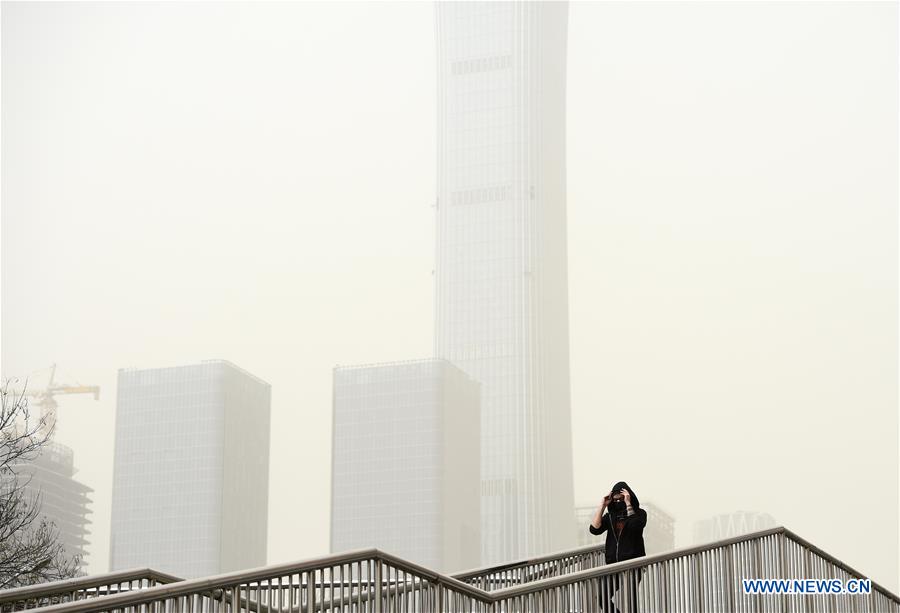 CHINA-BEIJING-WEATHER-DUST (CN)