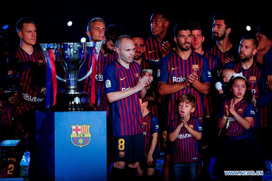 (SP)SPAIN-BARCELONA-SPANISH LEAGUE-CEREMONY