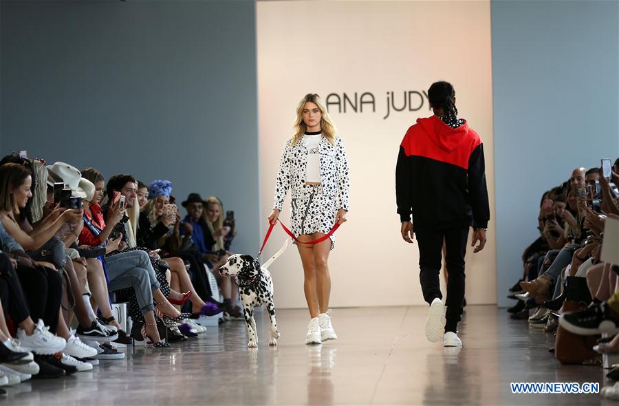 U.S.-NEW YORK-FASHION WEEK-NANA JUDY