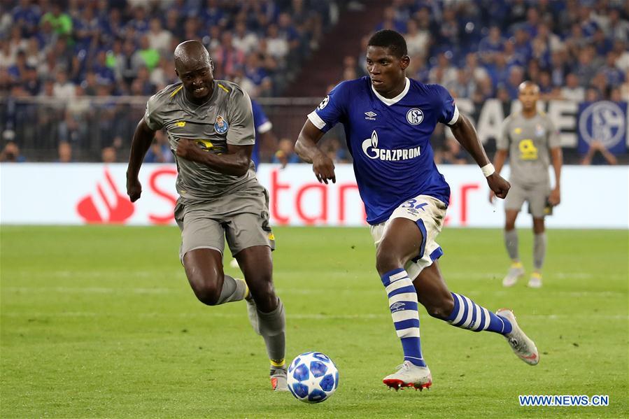 (SP)GERMANY-GELSENKIRCHEN-FOOTBALL-UEFA CHAMPIONS LEAGUE