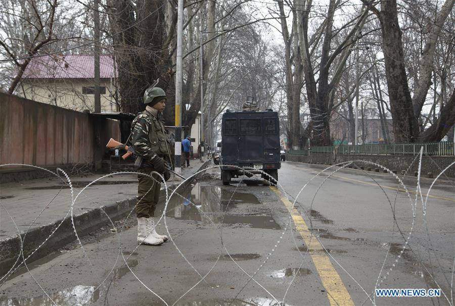 KASHMIR-SRINAGAR-INDIA-REPUBLIC DAY CELEBRATIONS-SECURITY-TIGHTENING