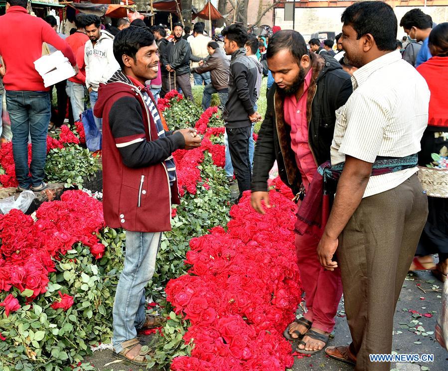 BANGLADESH-DHAKA-FLOWER-MARKET