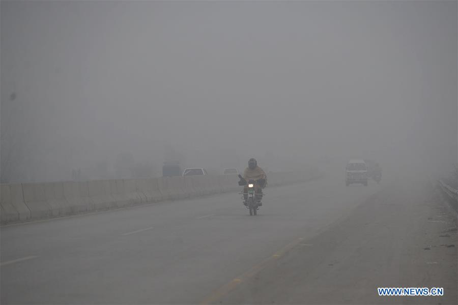 PAKISTAN-PESHAWAR-FOG