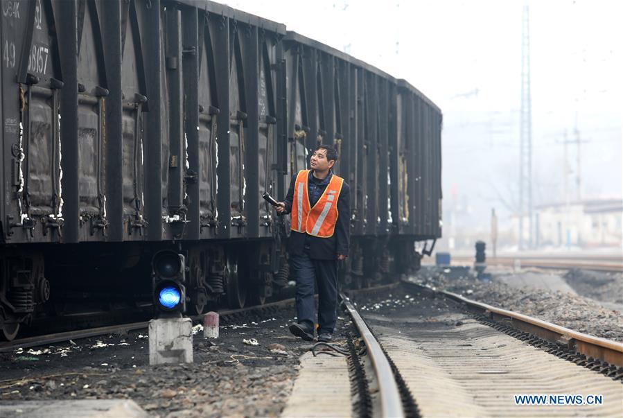 #CHINA-CHINESE NEW YEAR EVE-WORK (CN)