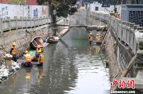 點(diǎn)擊進(jìn)入下一頁