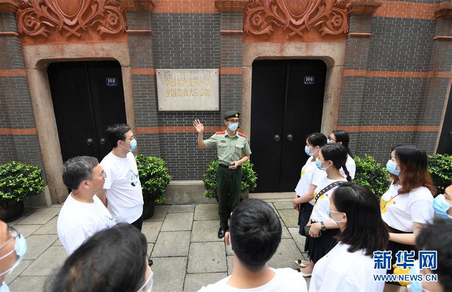 （圖文互動(dòng)）（1）用黨史鑄軍魂 永葆初心使命——上海武警戰(zhàn)士連續(xù)21年講述黨史故事記事