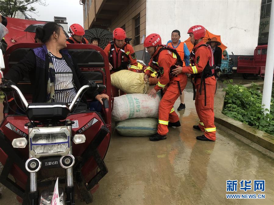 （防汛抗洪·圖文互動）（1）王家壩，你還好嗎？——二探“千里淮河第一閘”開閘后的水中莊臺