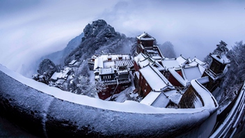 追夢足跡｜武當：云繞仙山，雪落紫金