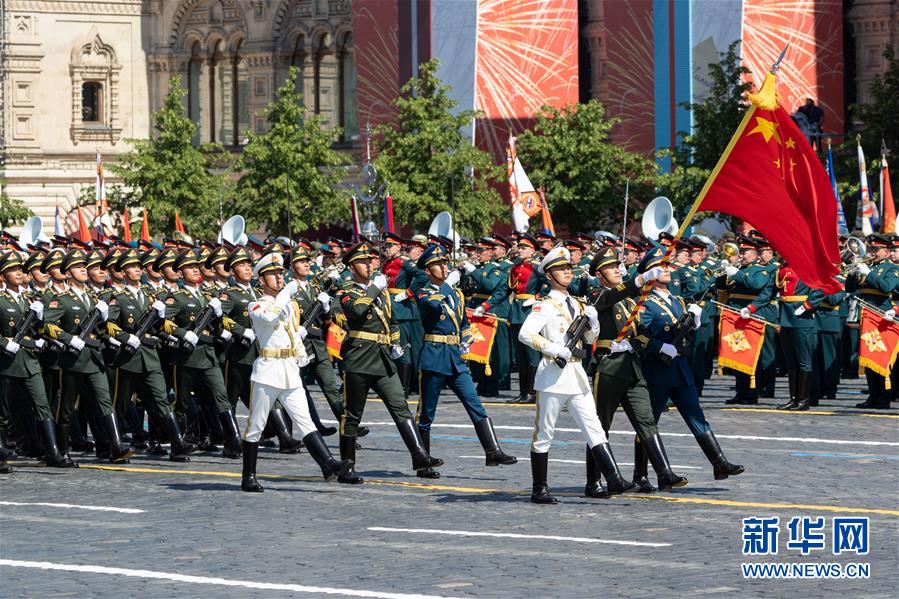 （國際）（2）中國人民解放軍儀仗方隊(duì)參加俄羅斯勝利日閱兵